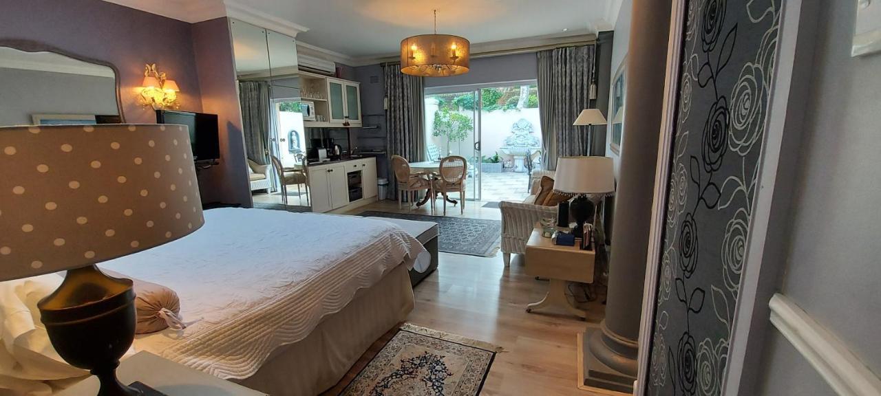 Roosboom Guest Apartments Somerset West Exterior photo