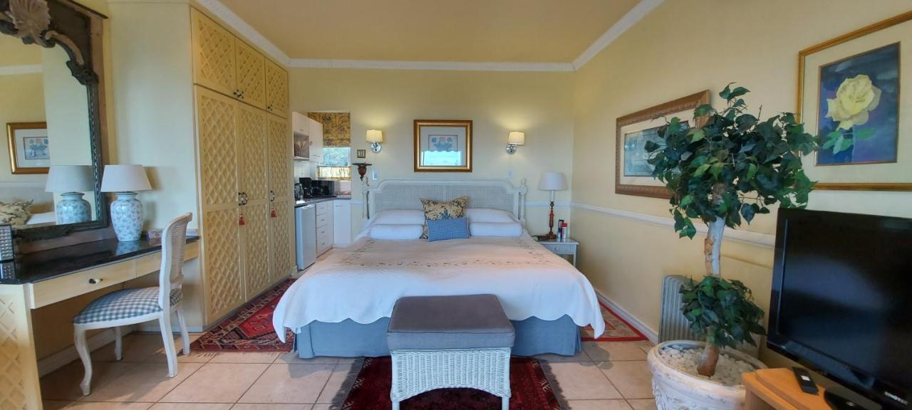 Roosboom Guest Apartments Somerset West Exterior photo